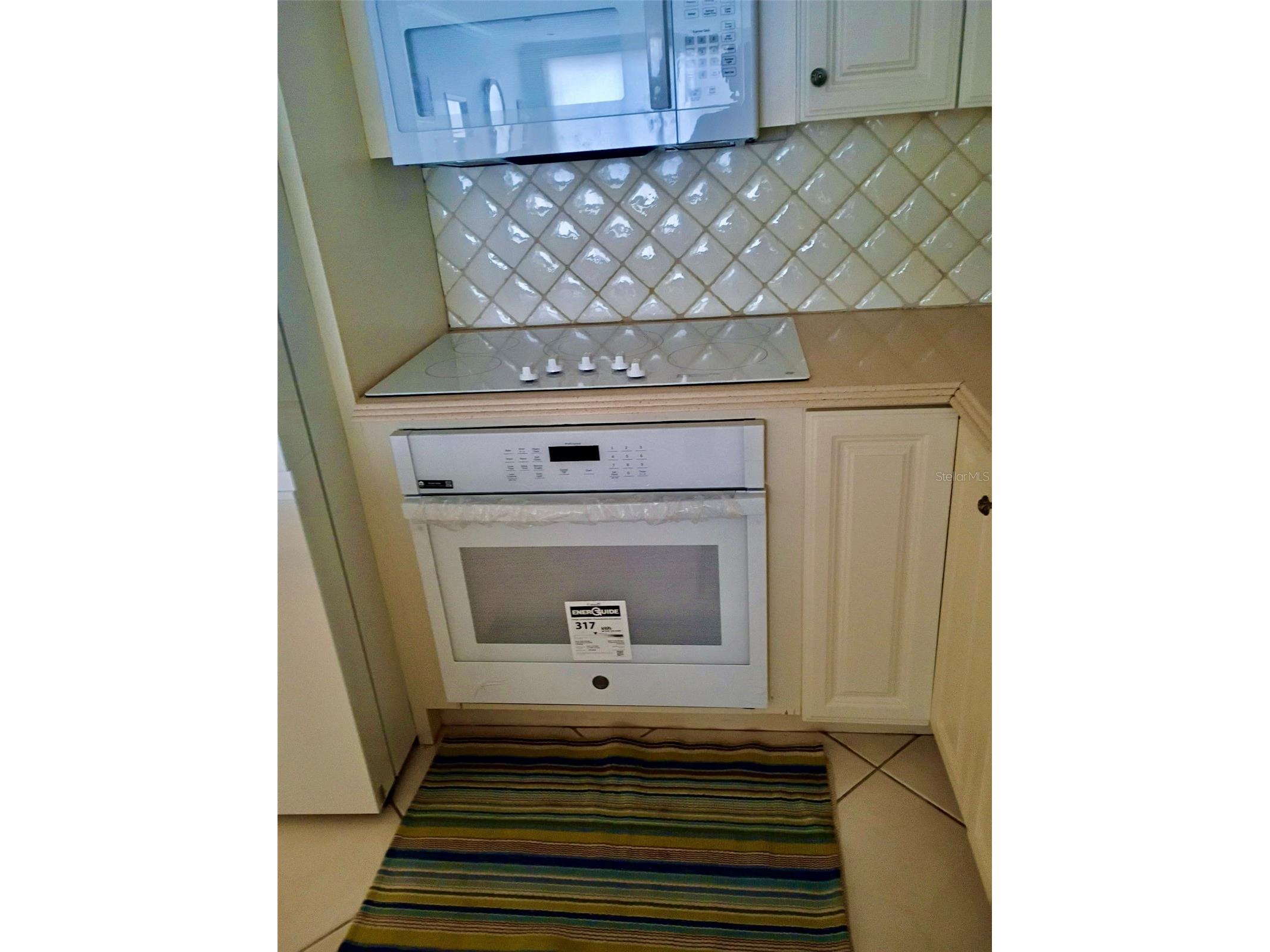 1212 Benjamin Franklin Drive #102 Sarasota FL 34236 - GULF OF MEXICO C7507070 image9