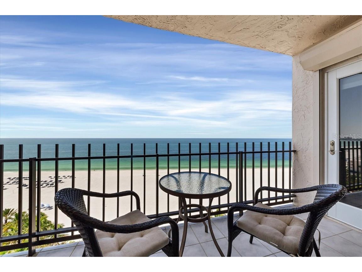 1212 Benjamin Franklin Drive 1202, Sarasota, FL, 34236 MLS A4514408