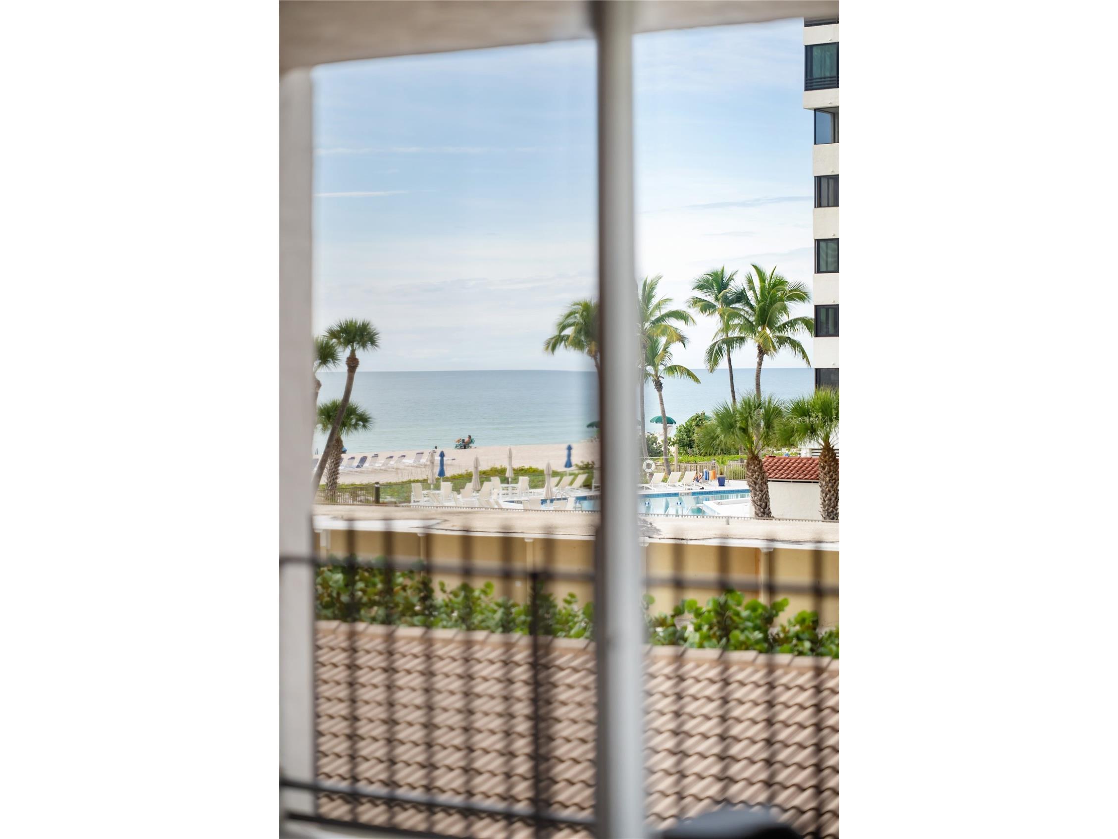 1212 Benjamin Franklin Drive #206 Sarasota FL 34236 A4674893 image41