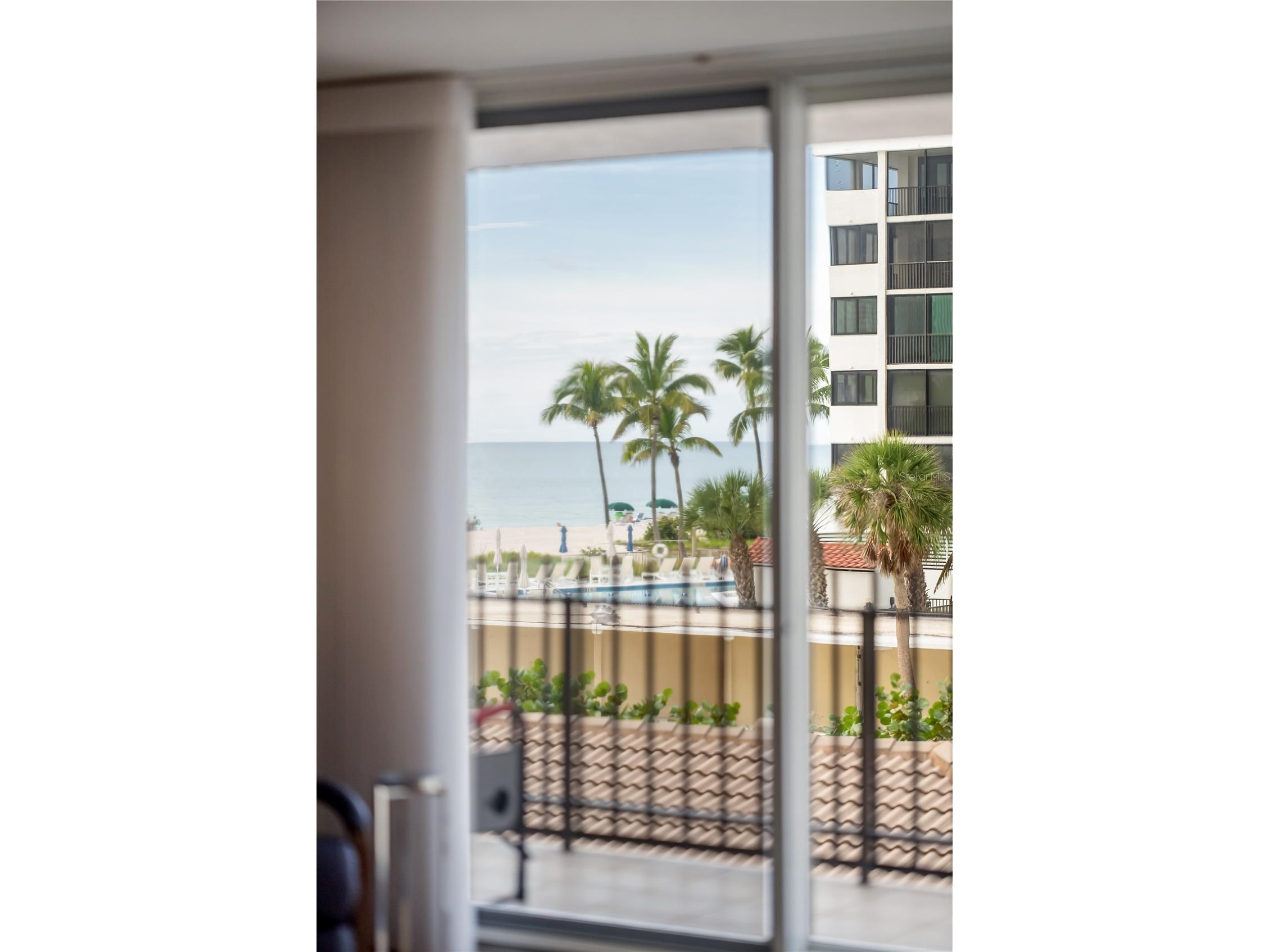 1212 Benjamin Franklin Drive #206 Sarasota FL 34236 A4674893 image48