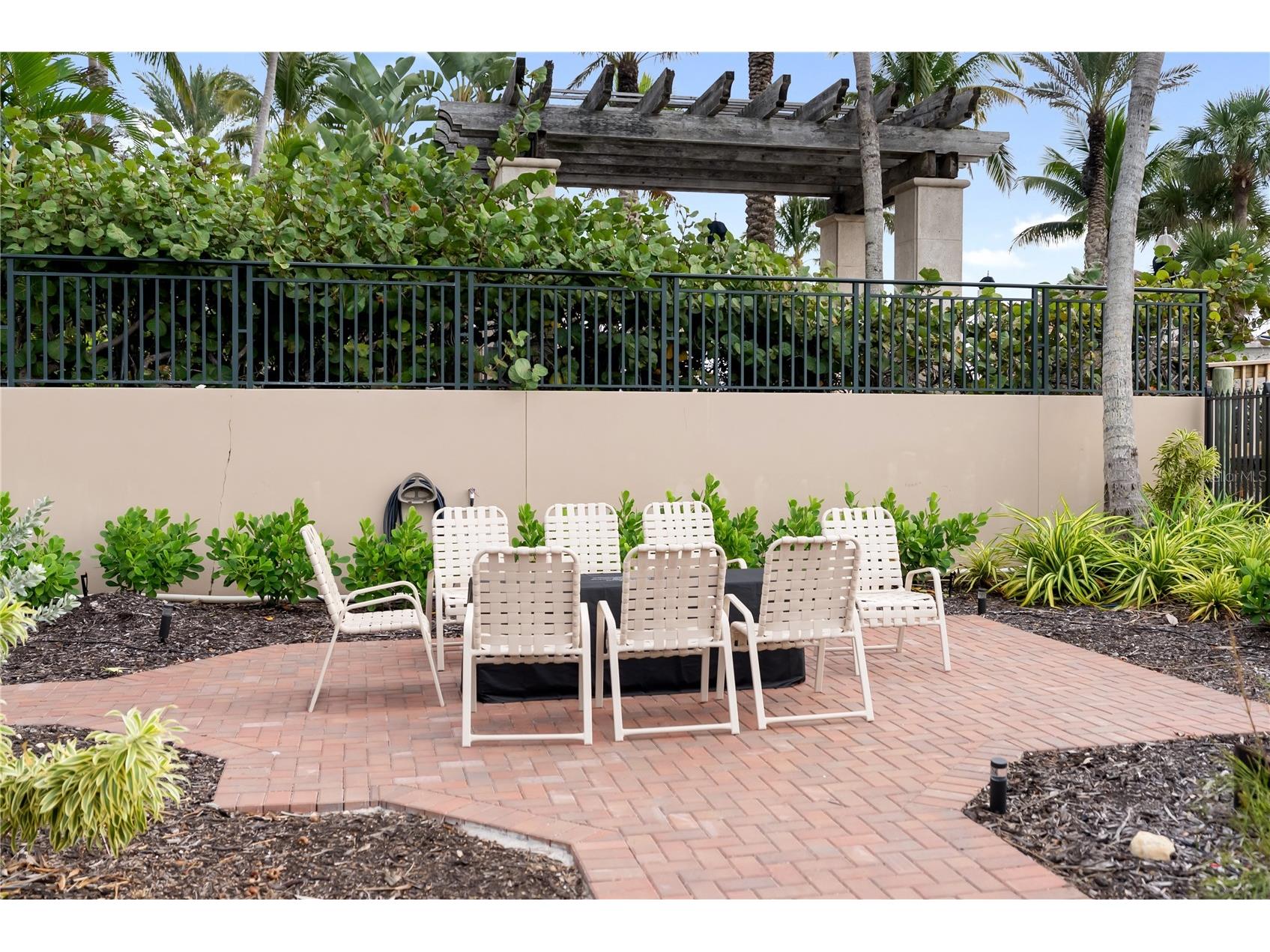 1212 Benjamin Franklin Drive #206 Sarasota FL 34236 A4674893 image68