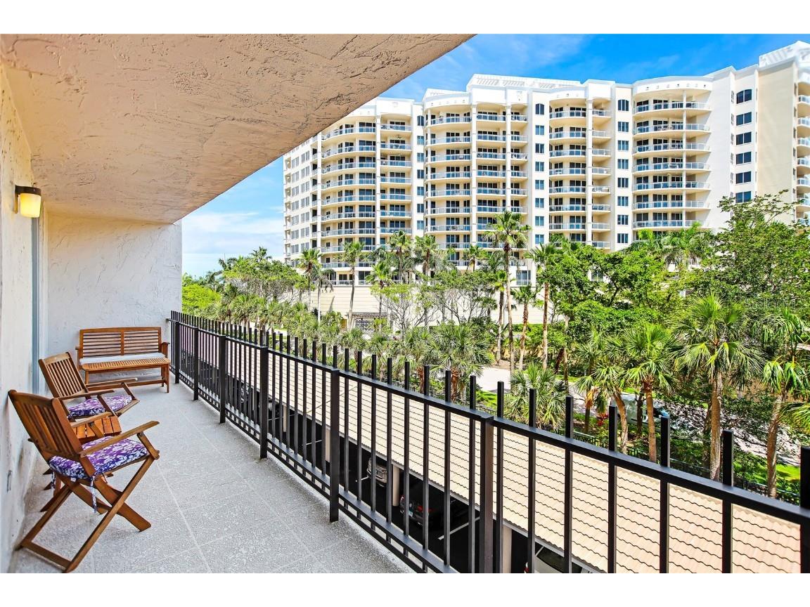 1212 Benjamin Franklin Drive #303 Sarasota FL 34236 O6113556 image26