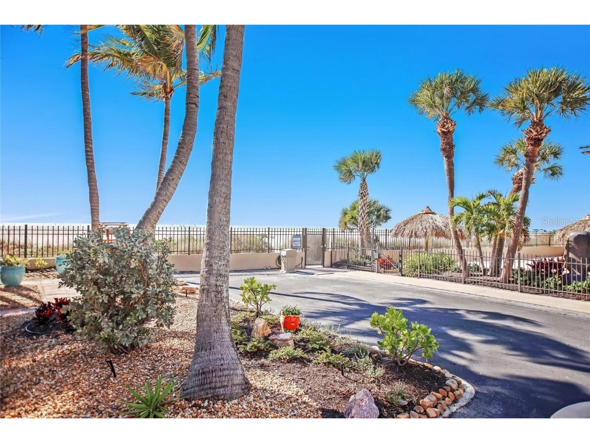 1212 Benjamin Franklin Drive #303 Sarasota FL 34236 O6113556 image31