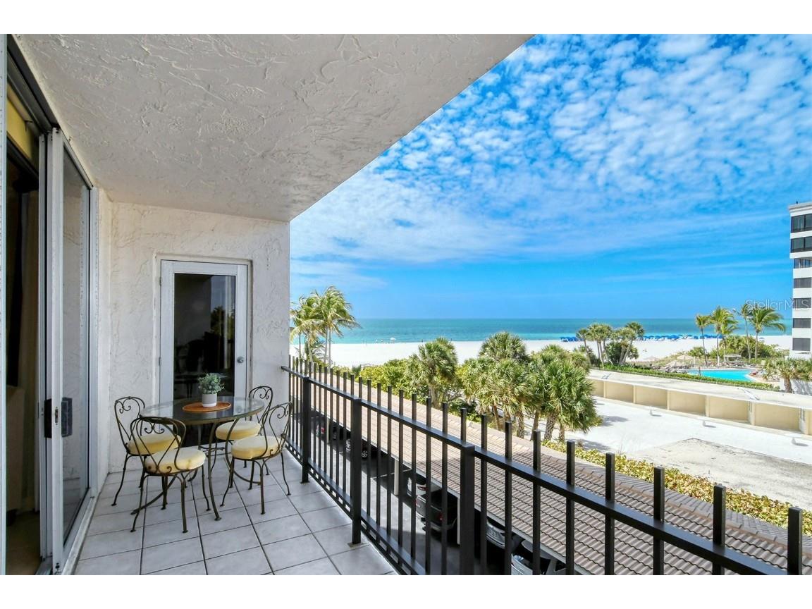 1212 Benjamin Franklin Drive #304 Sarasota FL 34236 - GULF OF MEXICO A4527681 image1