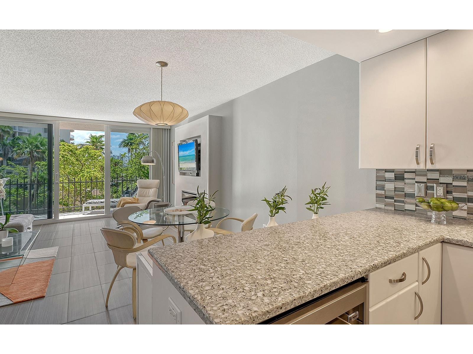 1212 Benjamin Franklin Drive #305 Sarasota FL 34236 - THE GULF A4666764 image18