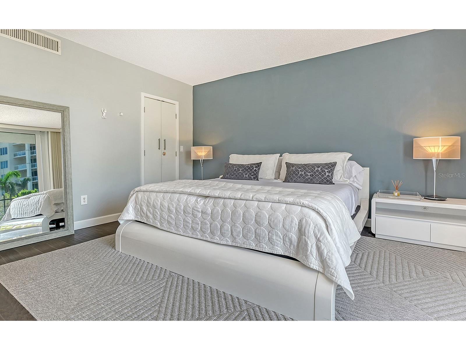 1212 Benjamin Franklin Drive #305 Sarasota FL 34236 - THE GULF A4666764 image26