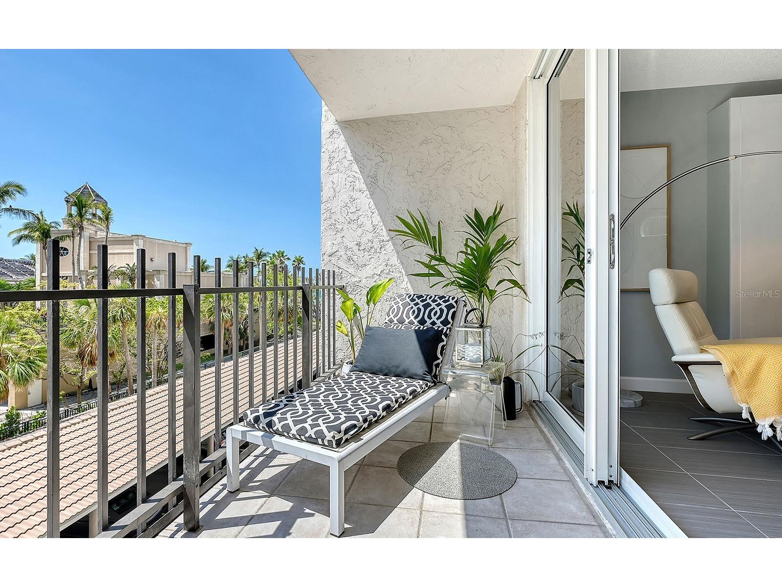 1212 Benjamin Franklin Drive #305 Sarasota FL 34236 - THE GULF A4666764 image9