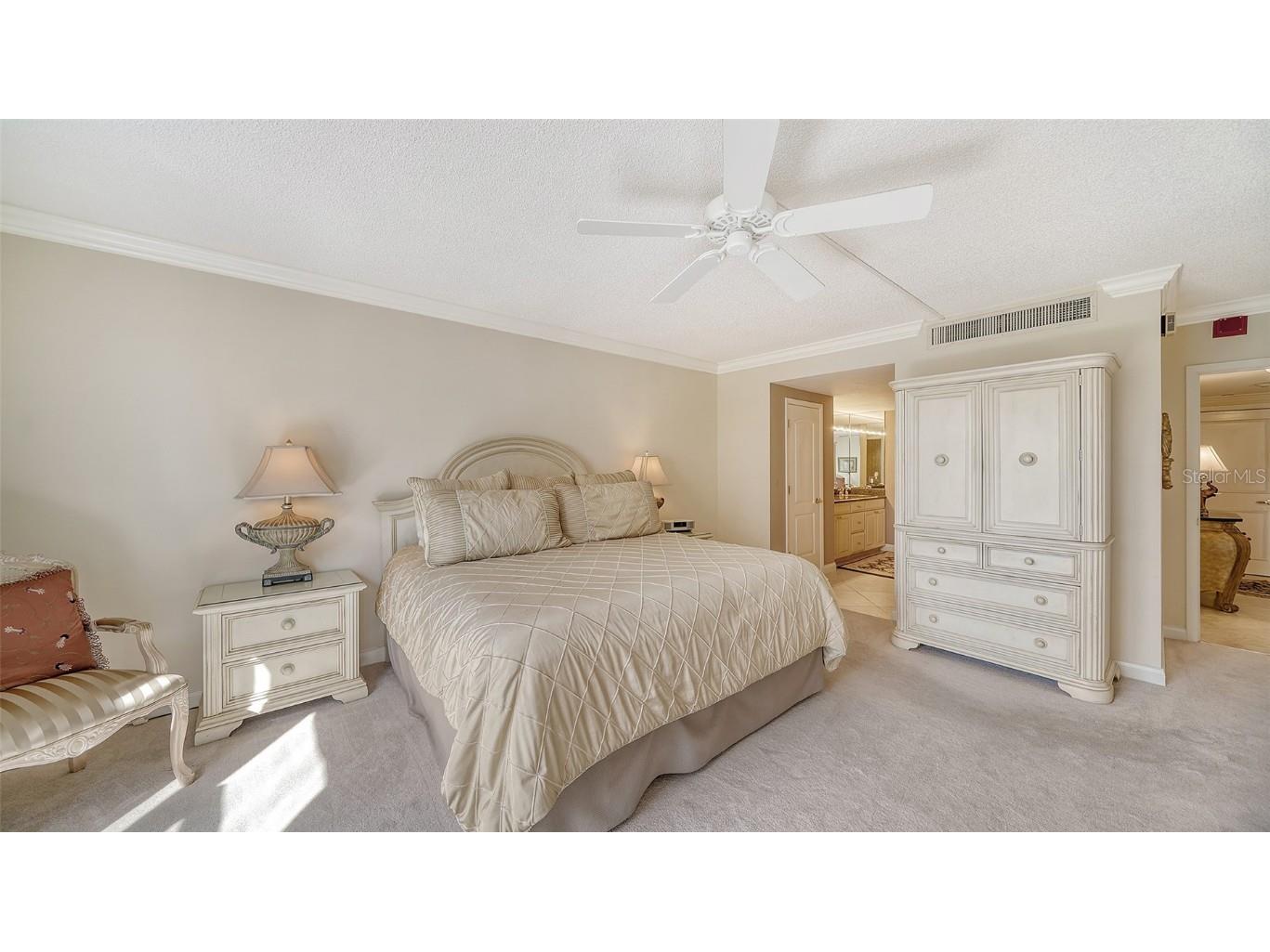 1212 Benjamin Franklin Drive #503 Sarasota FL 34236 - GULF OF MEXICO A4650866 image20