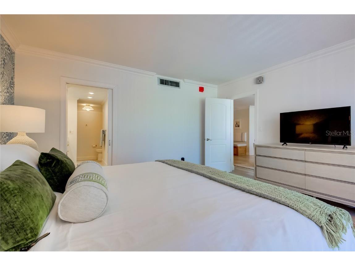 1212 Benjamin Franklin Drive #504 Sarasota FL 34236 O6003533 image23