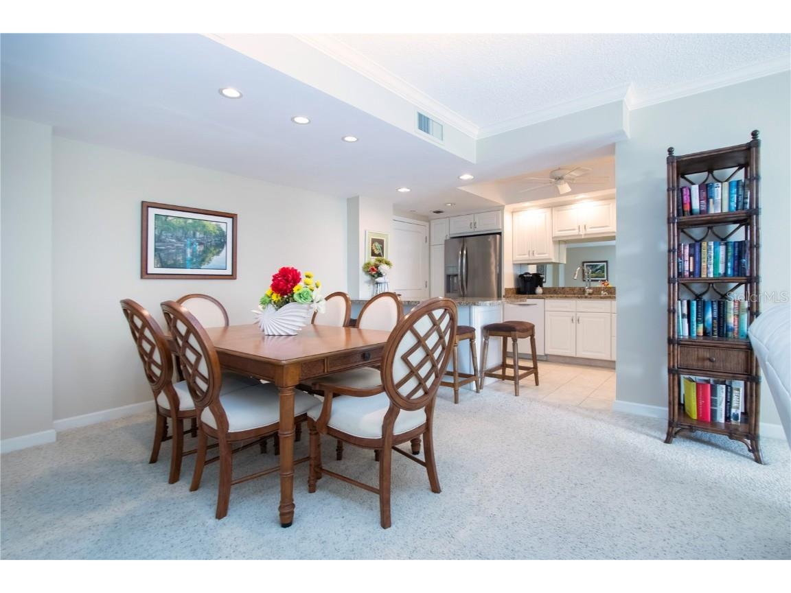 1212 Benjamin Franklin Drive #607 Sarasota FL 34236 A4673049 image10