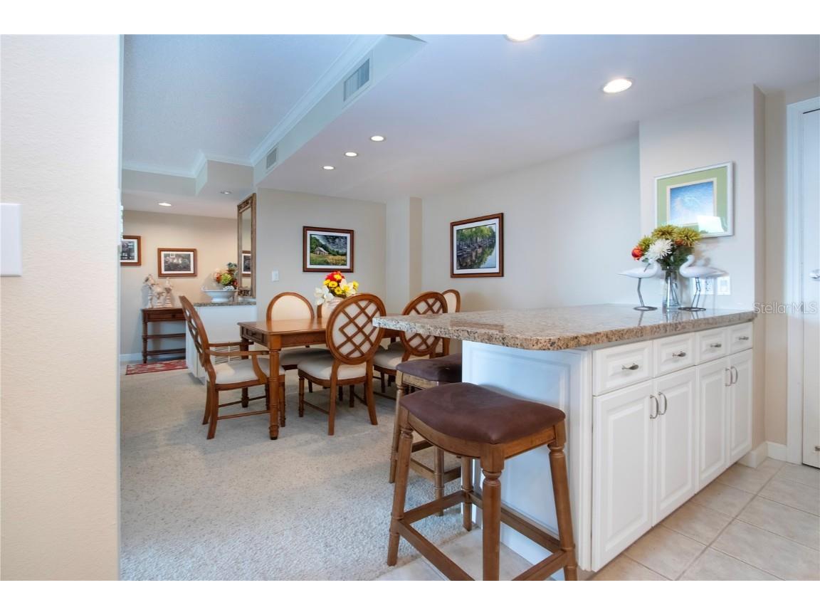 1212 Benjamin Franklin Drive #607 Sarasota FL 34236 A4673049 image11