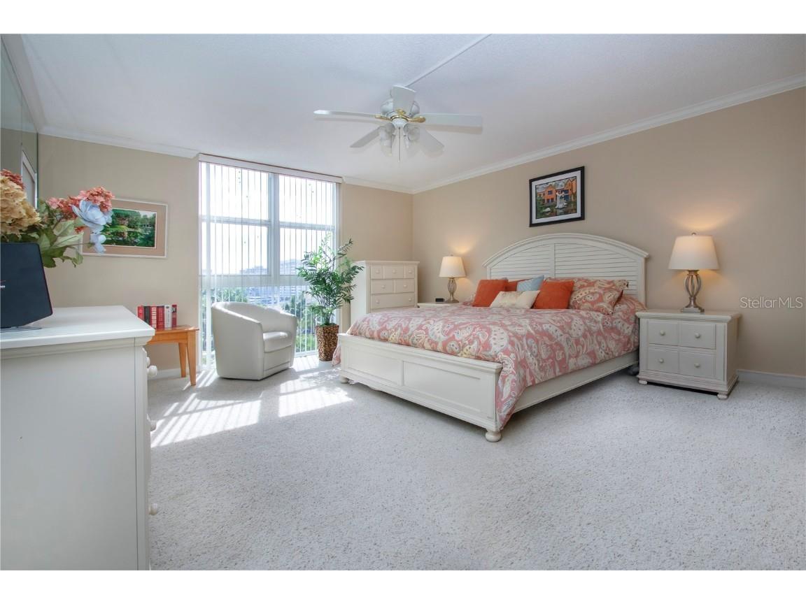 1212 Benjamin Franklin Drive #607 Sarasota FL 34236 A4673049 image35