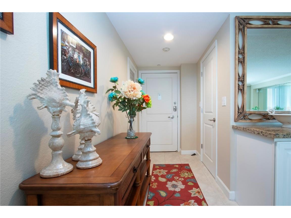 1212 Benjamin Franklin Drive #607 Sarasota FL 34236 A4673049 image4