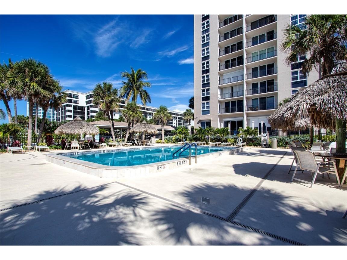 1212 Benjamin Franklin Drive #607 Sarasota FL 34236 A4673049 image48