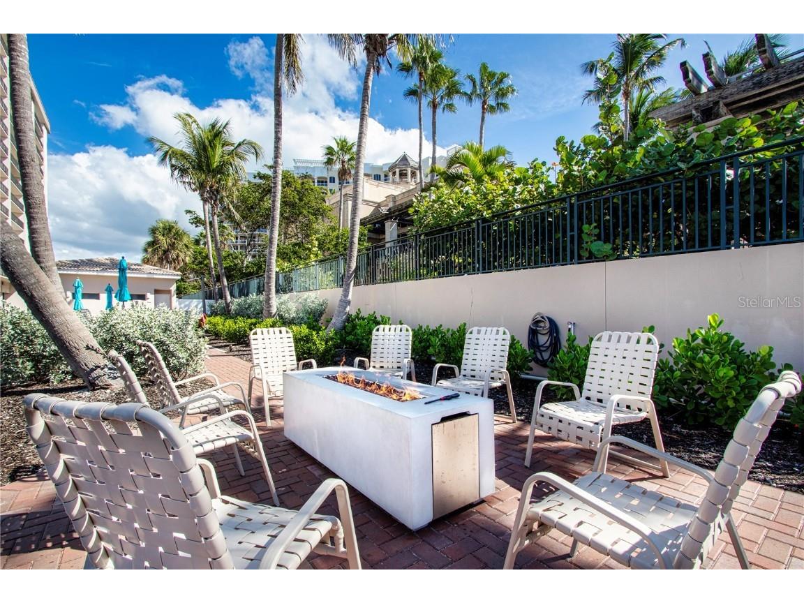 1212 Benjamin Franklin Drive #607 Sarasota FL 34236 A4673049 image51