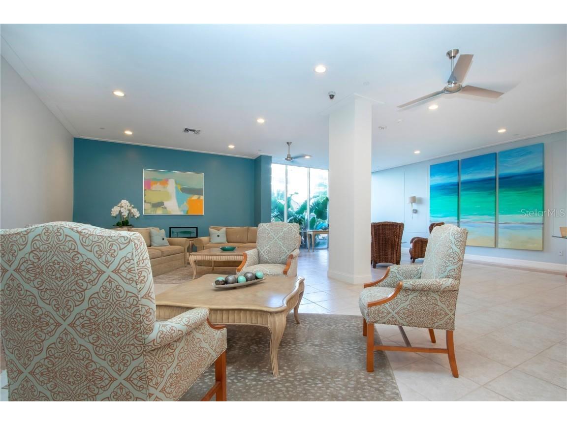 1212 Benjamin Franklin Drive #607 Sarasota FL 34236 A4673049 image52