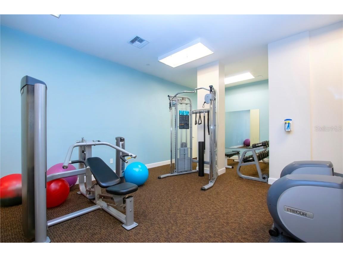 1212 Benjamin Franklin Drive #607 Sarasota FL 34236 A4673049 image57