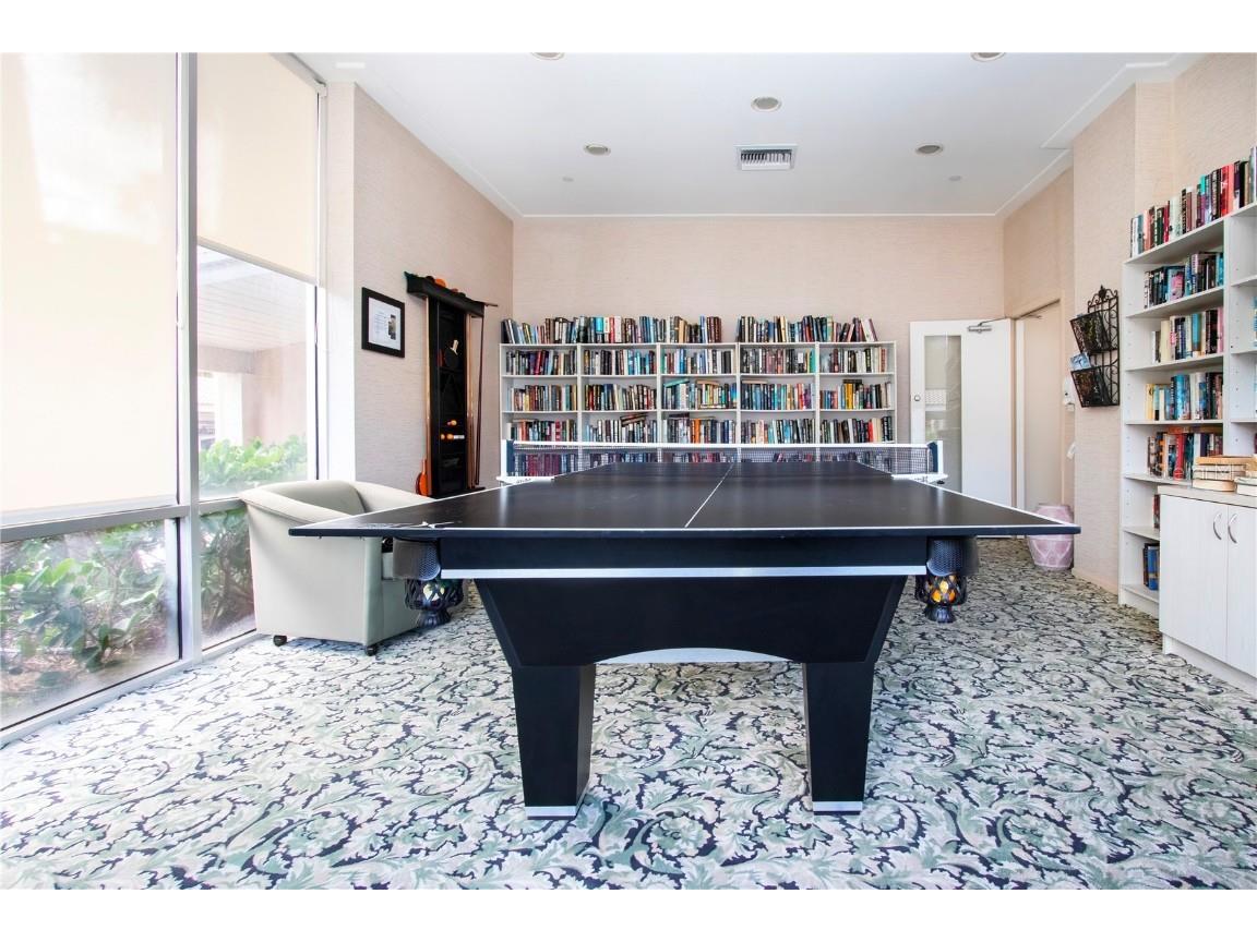 1212 Benjamin Franklin Drive #607 Sarasota FL 34236 A4673049 image60