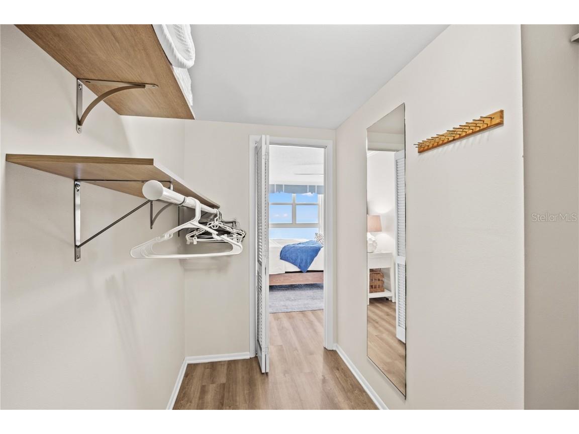 1212 Benjamin Franklin Drive #701 Sarasota FL 34236 A4674526 image14