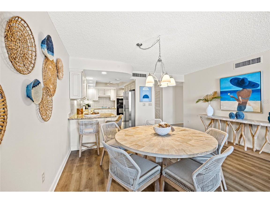 1212 Benjamin Franklin Drive #701 Sarasota FL 34236 A4674526 image17