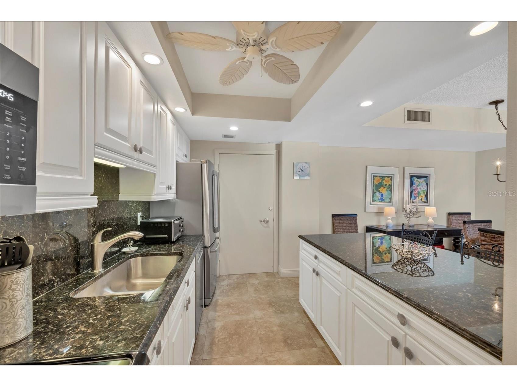 1212 Benjamin Franklin Drive #708 Sarasota FL 34236 A4647033 image13