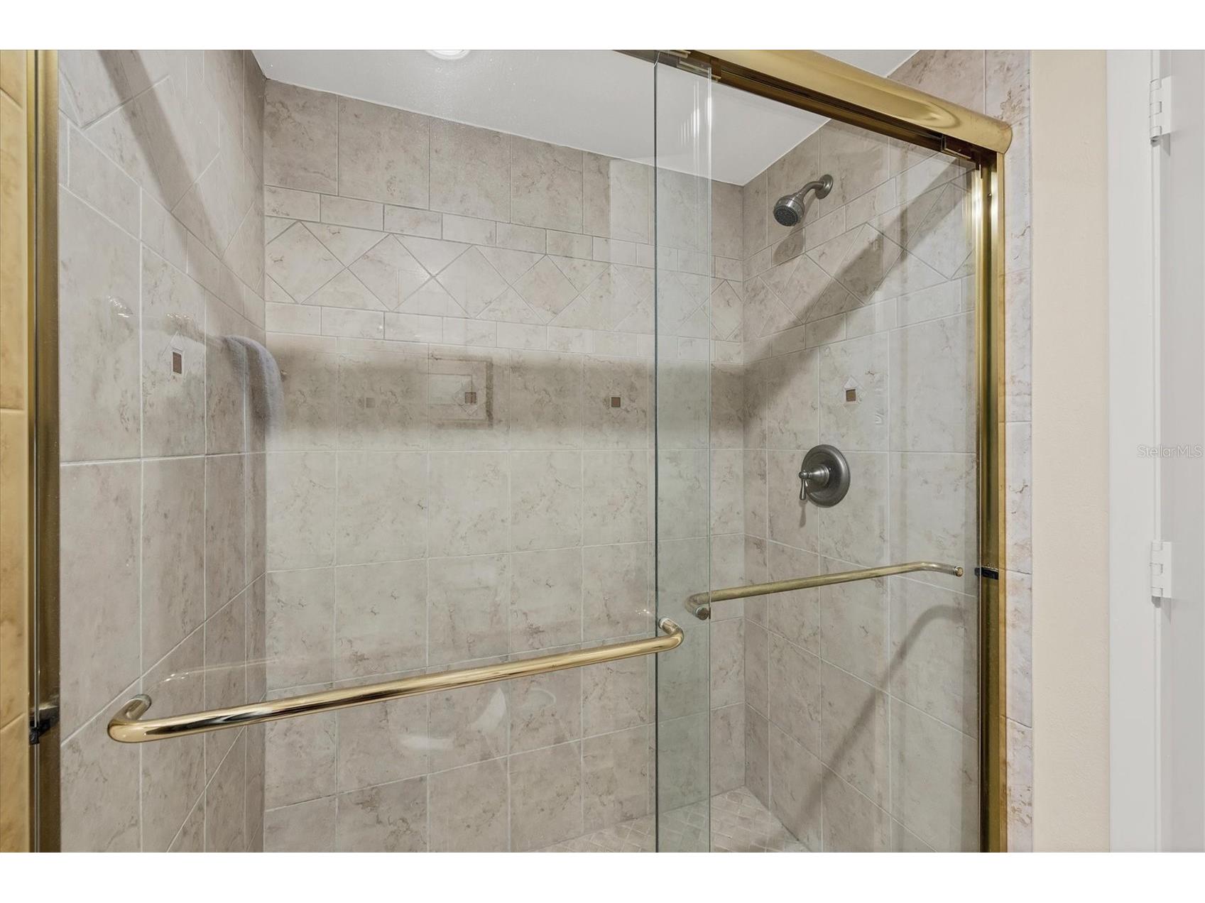 1212 Benjamin Franklin Drive #708 Sarasota FL 34236 A4647033 image20