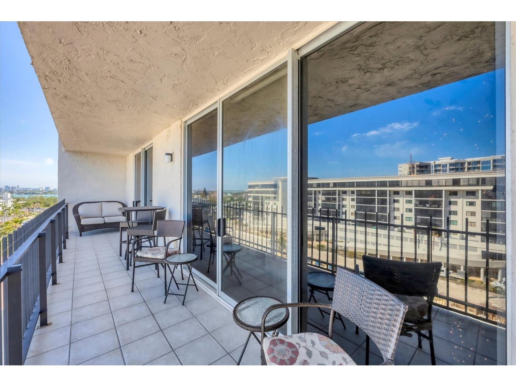 1212 Benjamin Franklin Drive #708 Sarasota FL 34236 A4647033 image26