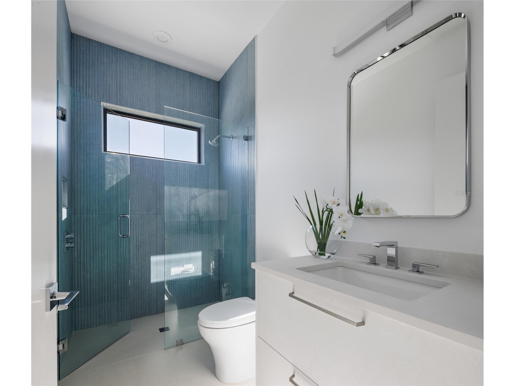 1212 Center Place Sarasota FL 34236 - LIDO SHORES PRIVATE BEACH A4676921 image20