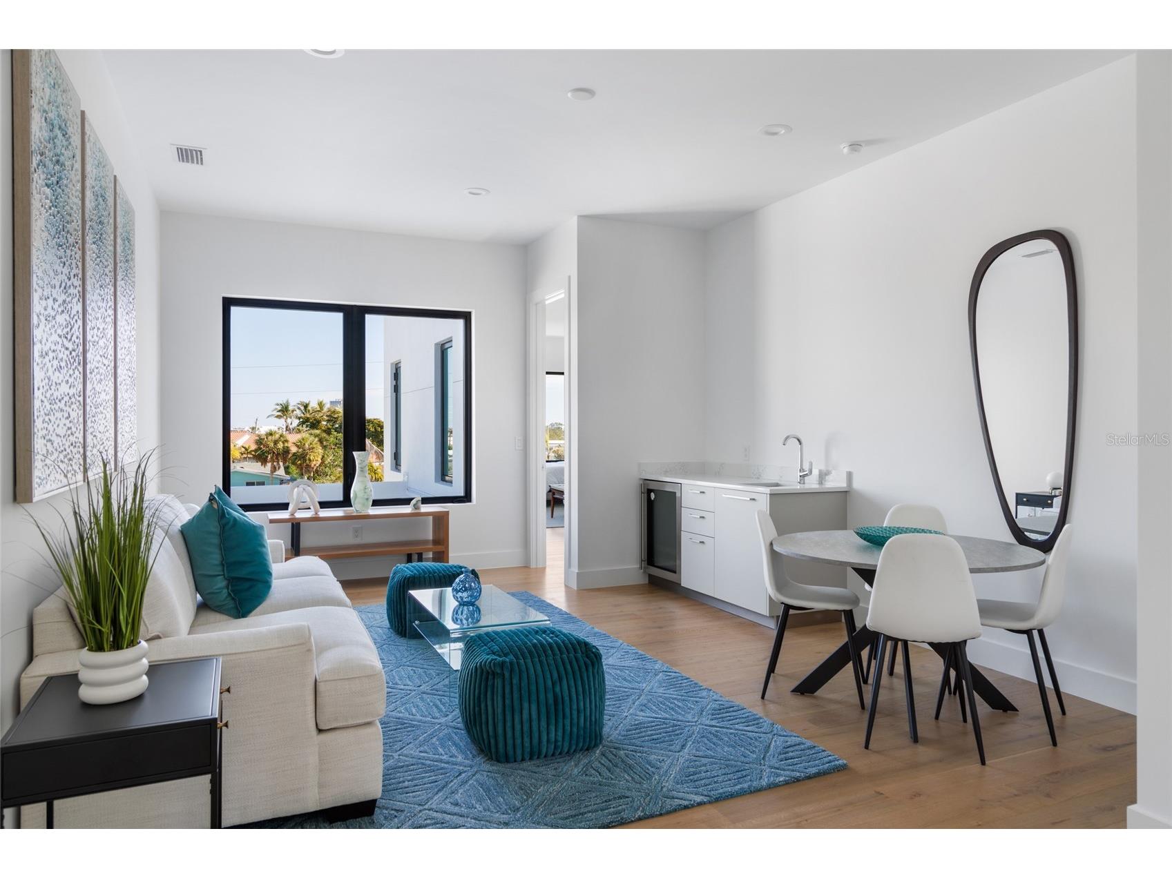 1212 Center Place Sarasota FL 34236 - LIDO SHORES PRIVATE BEACH A4676921 image25