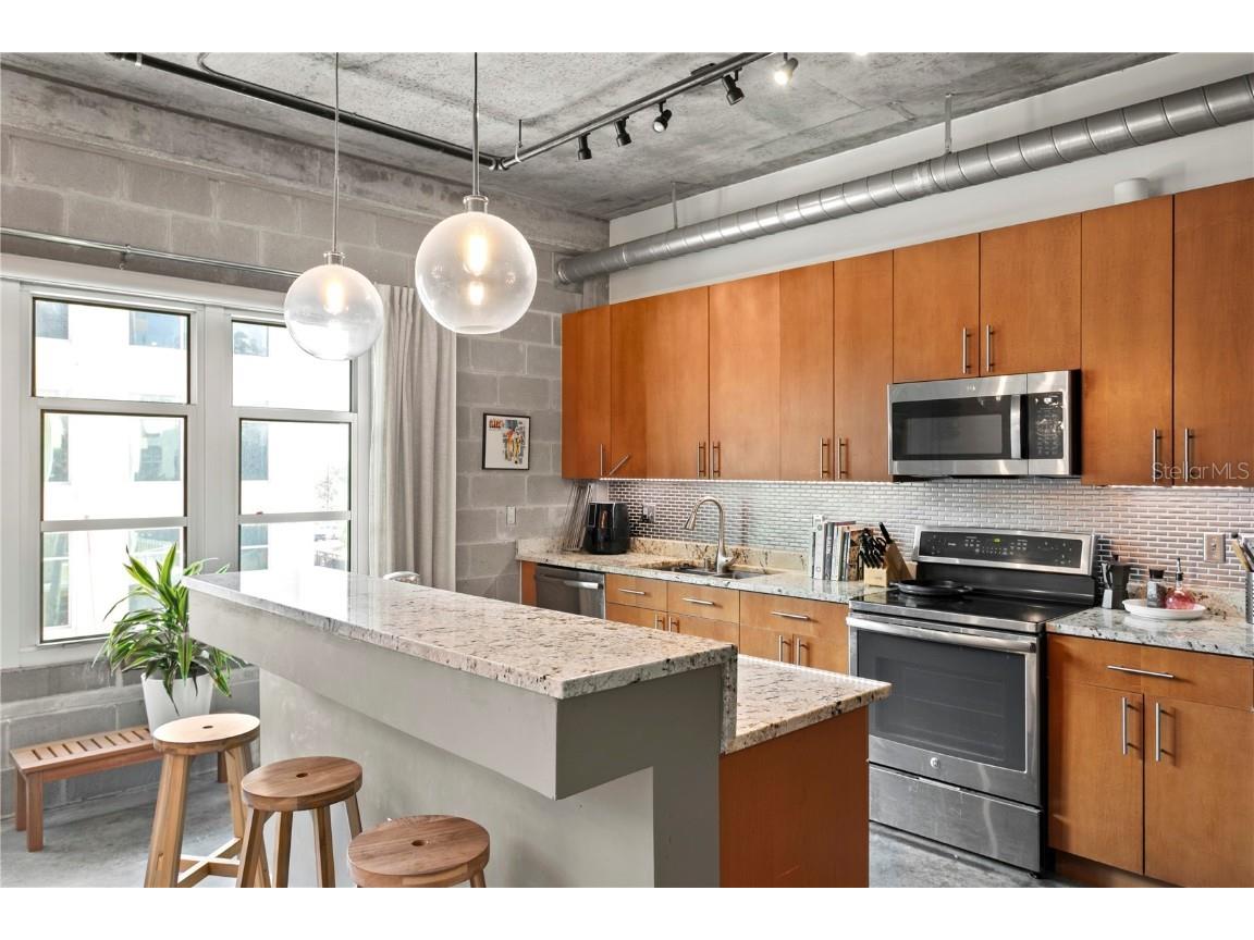 1212 E Whiting (A) Street #303 Tampa FL 33602 TB8450335 image15