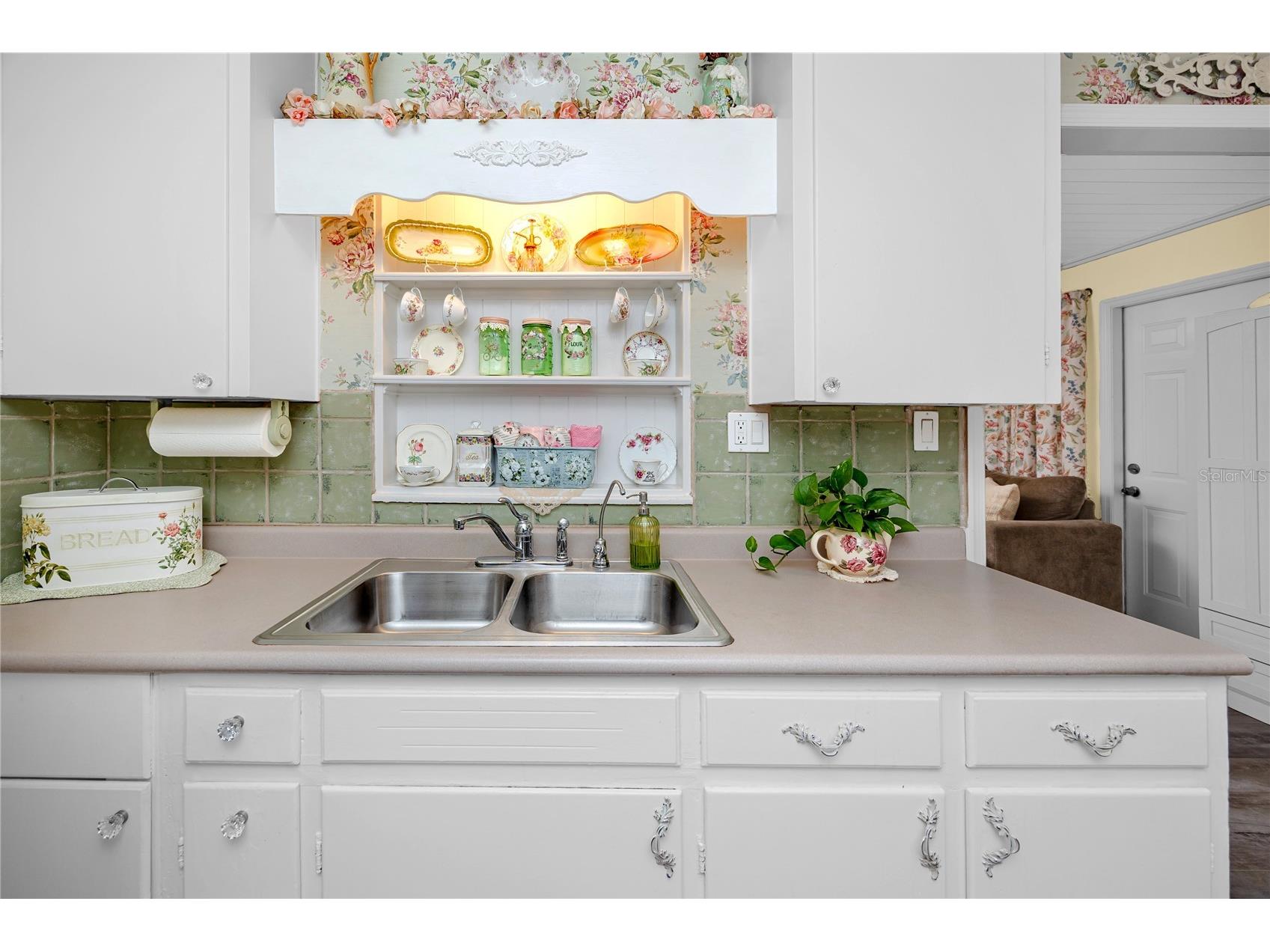 1212 Hull Street S Gulfport FL 33707 TB8526576 image13