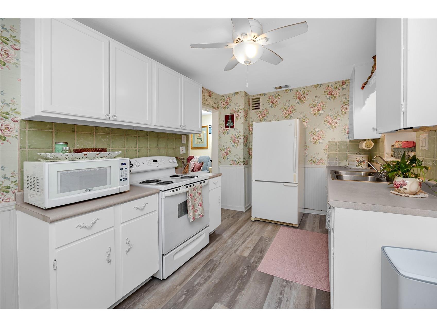 1212 Hull Street S Gulfport FL 33707 TB8526576 image15