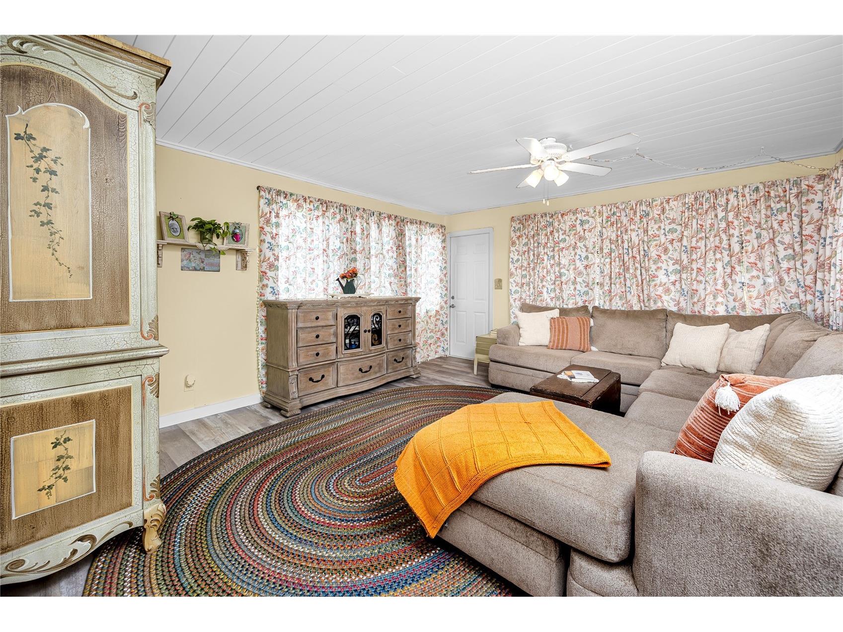 1212 Hull Street S Gulfport FL 33707 TB8526576 image17