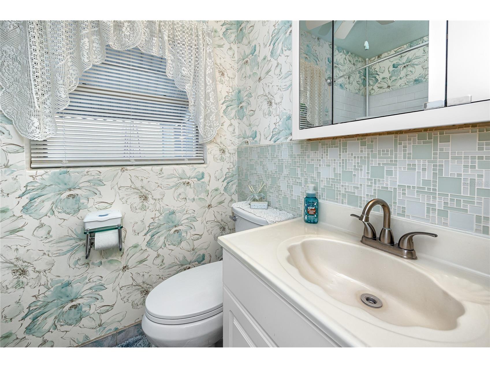 1212 Hull Street S Gulfport FL 33707 TB8526576 image25