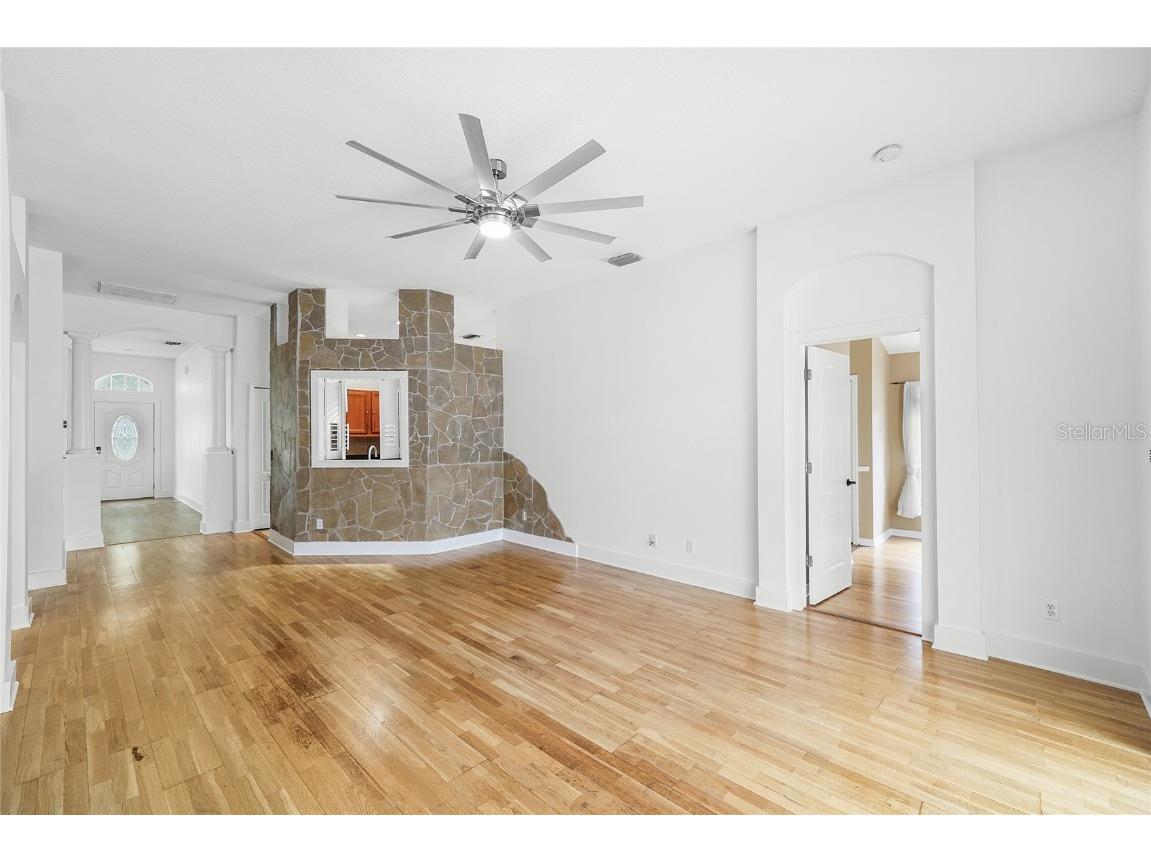 1212 Lake Shore Ranch Drive Seffner FL 33584 A4668178 image13