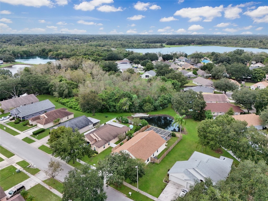 1212 Lake Shore Ranch Drive Seffner FL 33584 A4668178 image32