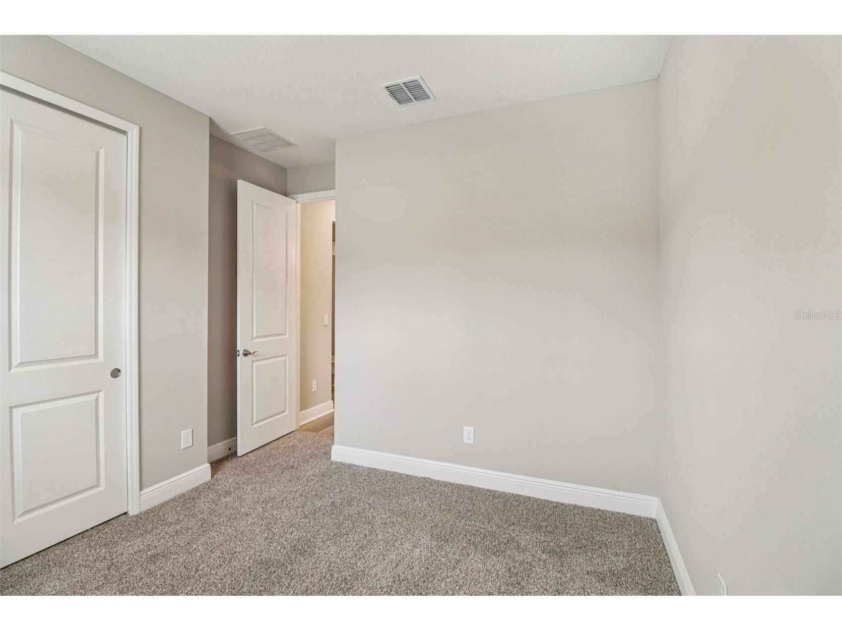 1212 Pampus Drive Daytona Beach FL 32124 O6358324 image20