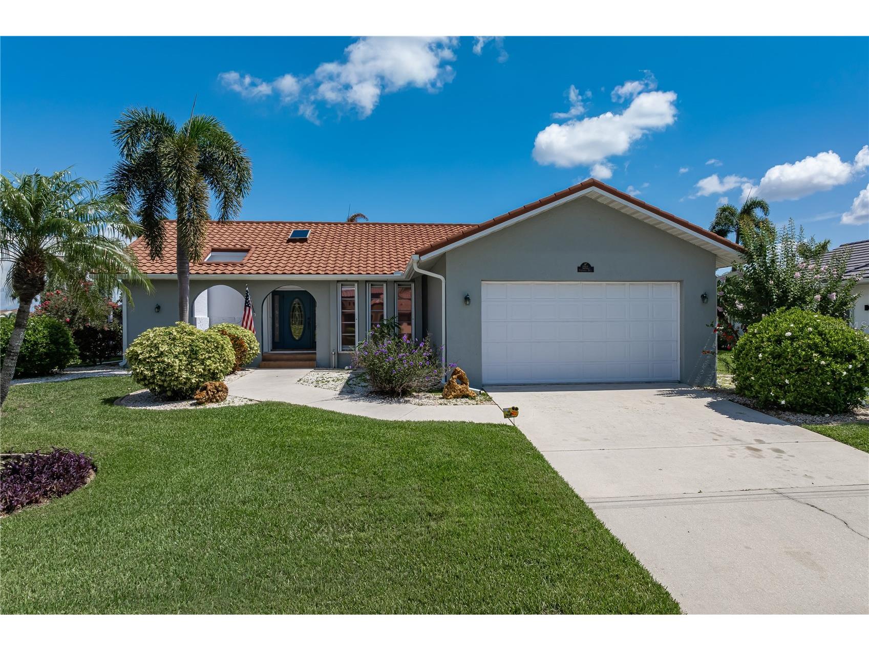 1212 Partridge Drive Punta Gorda FL 33950 C7528225 image2