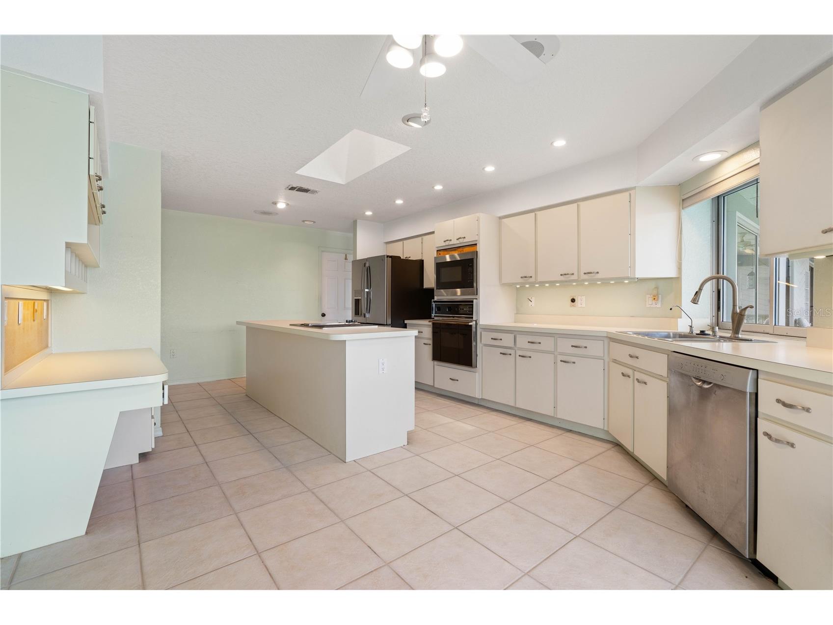 1212 Partridge Drive Punta Gorda FL 33950 C7528225 image7
