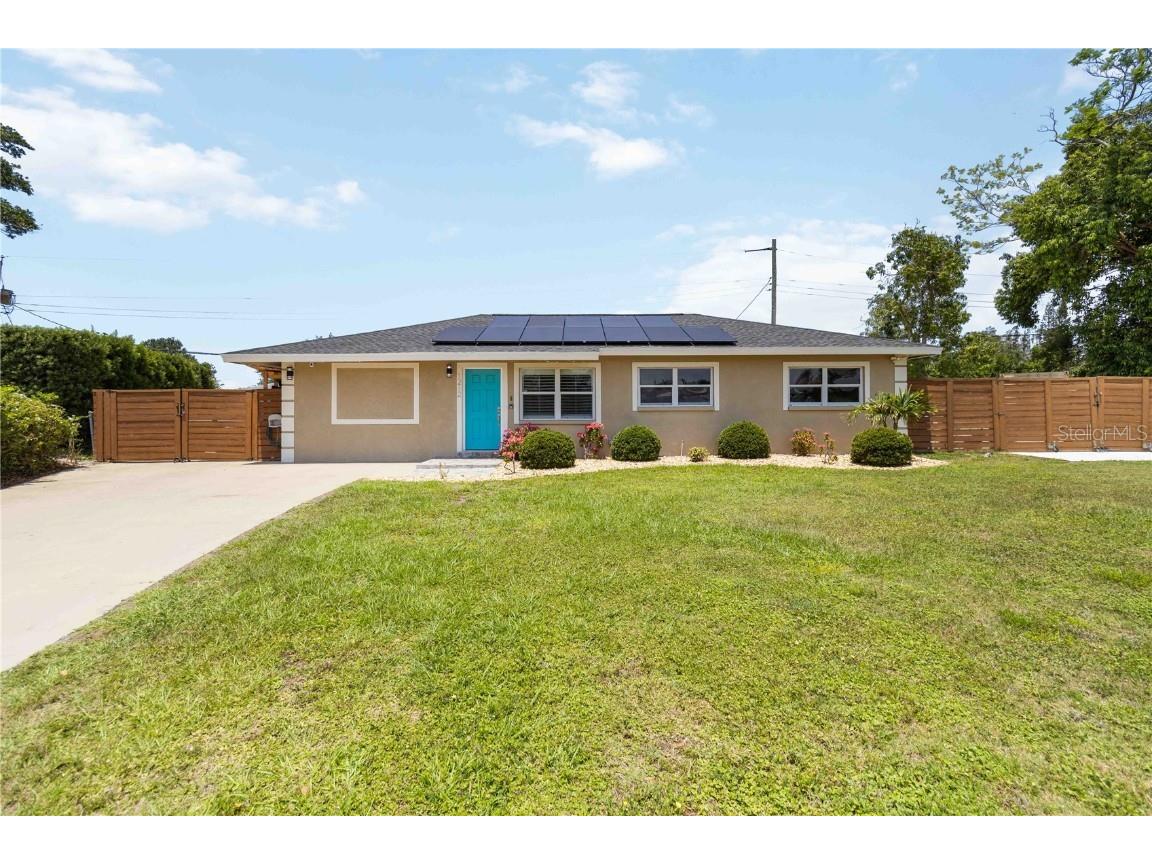 1212 Princeton Avenue Bradenton FL 34207 A4653199 image1