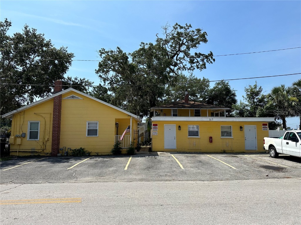 1212 S Ridgewood Avenue Daytona Beach FL 32114 J962781 image1