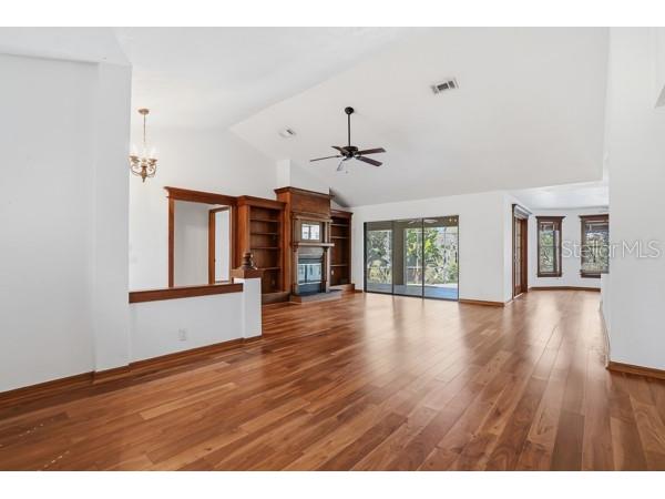 1212 Weybridge Lane Dunedin FL 34698 TB8491733 image19