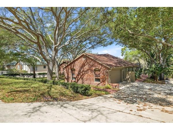 1212 Weybridge Lane Dunedin FL 34698 TB8491733 image64