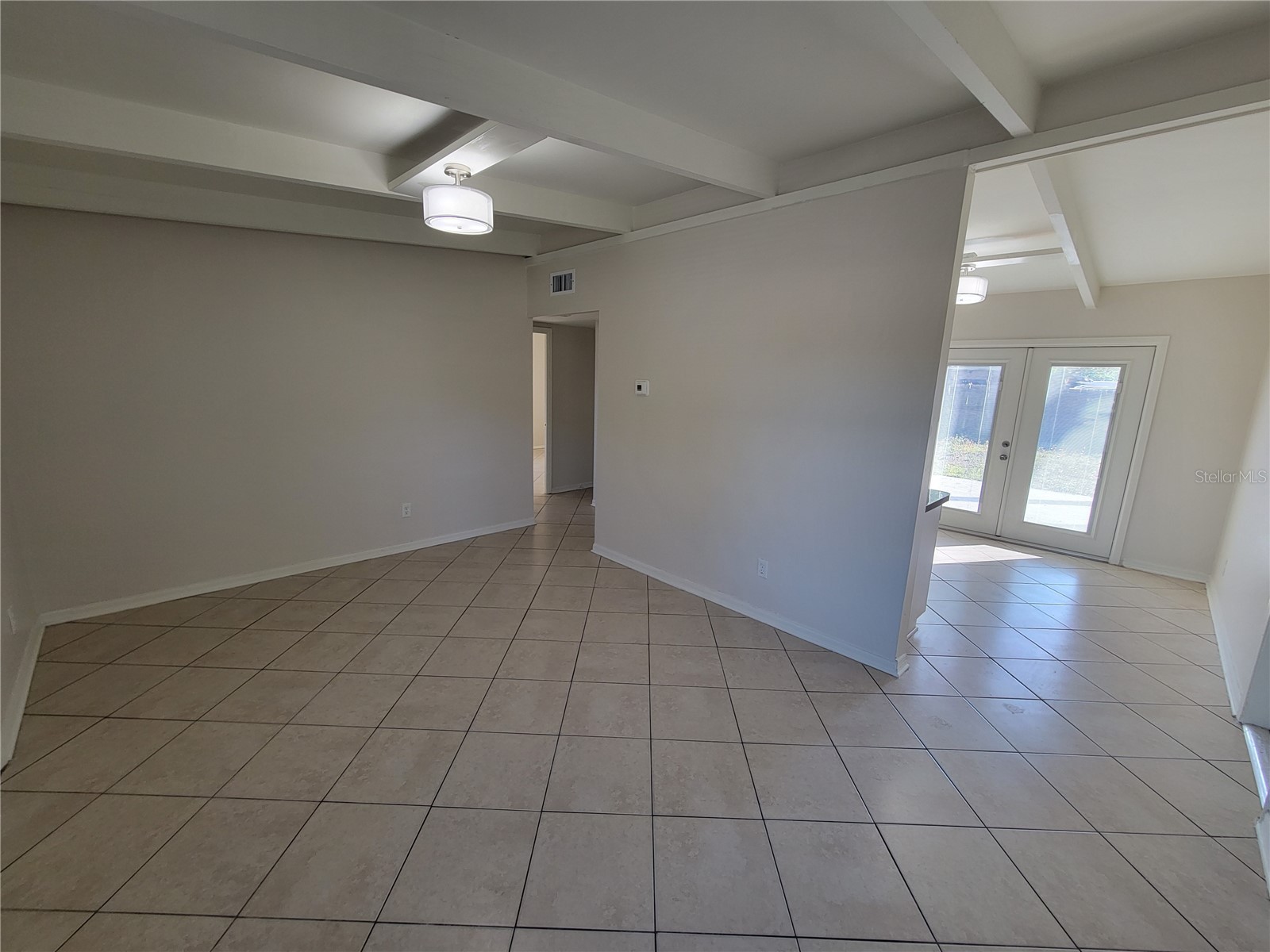 1212 Windermere Way Tampa FL 33619 TB8526117 image4