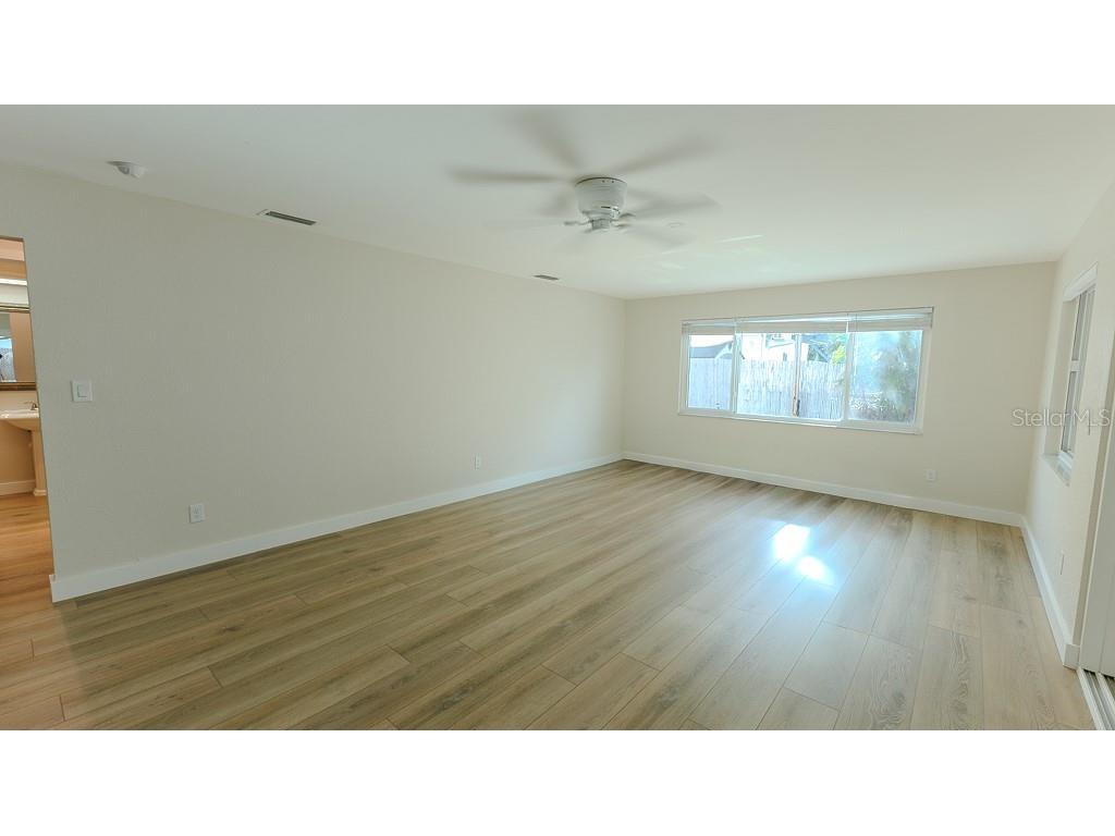 12120 7th Street E Treasure Island FL 33706 - BOCA CIEGA BAY TB8433203 image19