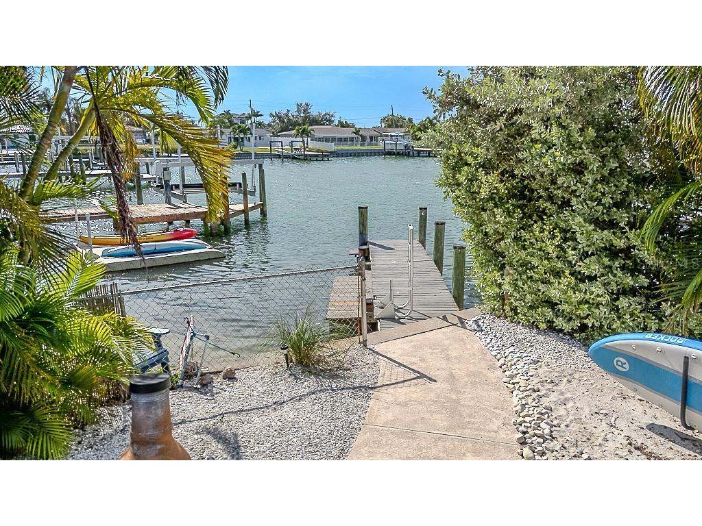 12120 7th Street E Treasure Island FL 33706 - BOCA CIEGA BAY TB8433203 image5