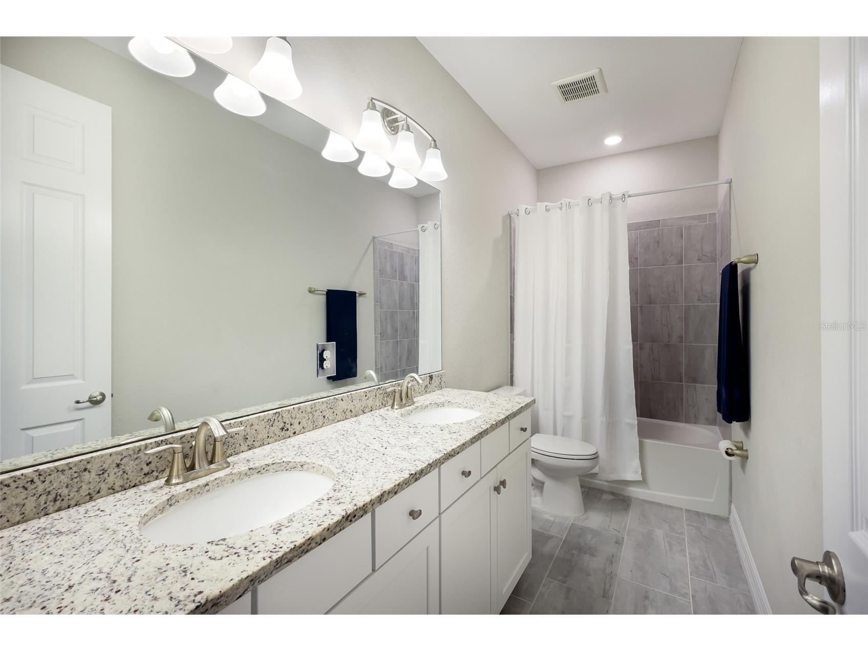 12120 Gannett Place Lakewood Ranch FL 34211 A4699491 image44