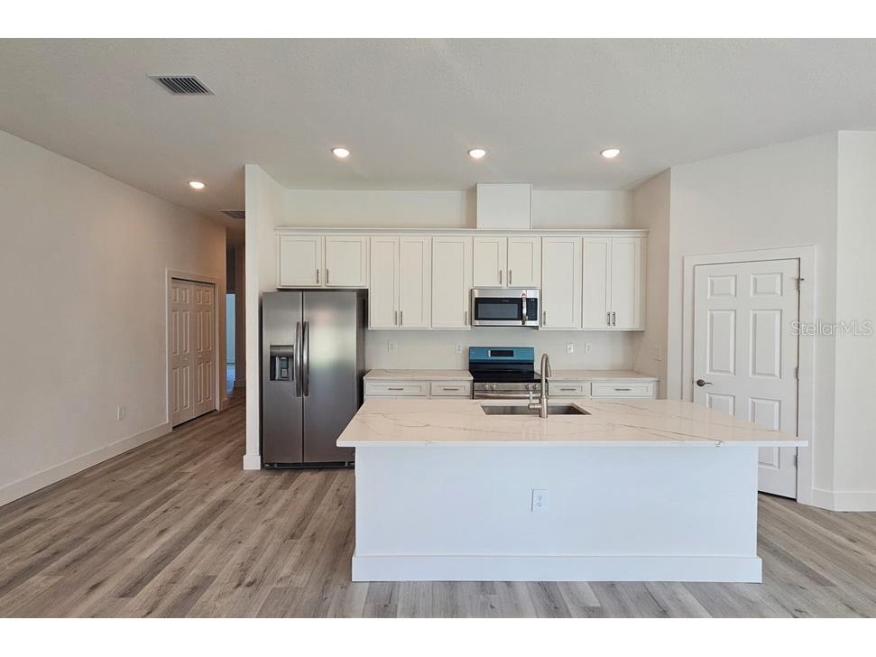 12120 Kingsbury Avenue Port Charlotte FL 33981 L4956476 image4