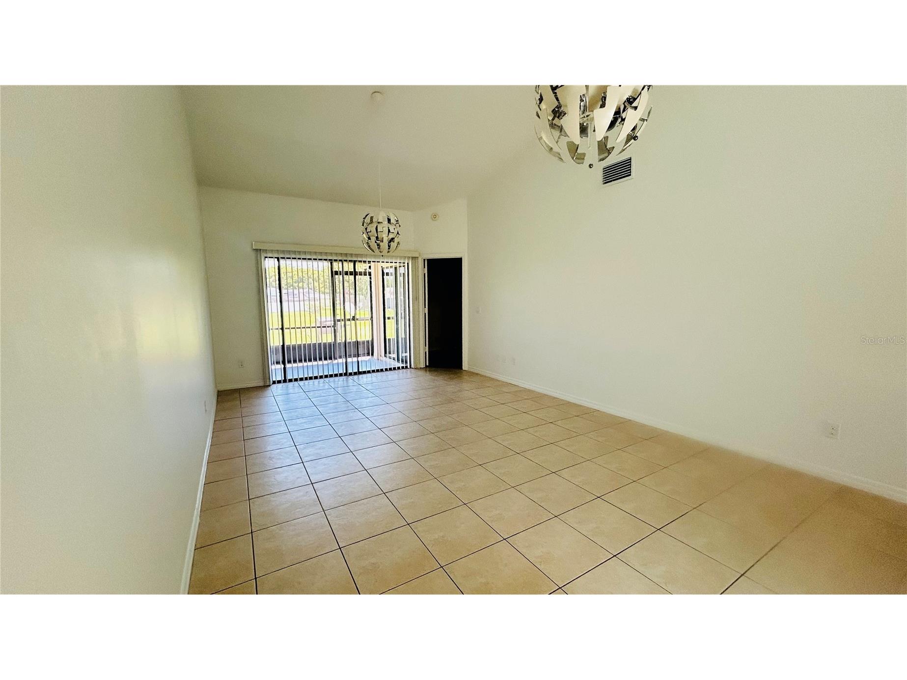 12121 Augusta Woods Circle Orlando FL 32824 S5152741 image4