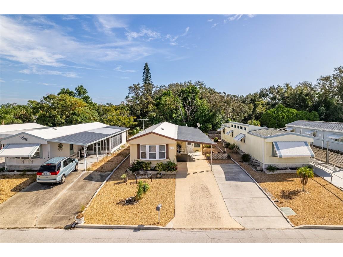 12122 Longhorn Drive Hudson FL 34667 W7869885 image1